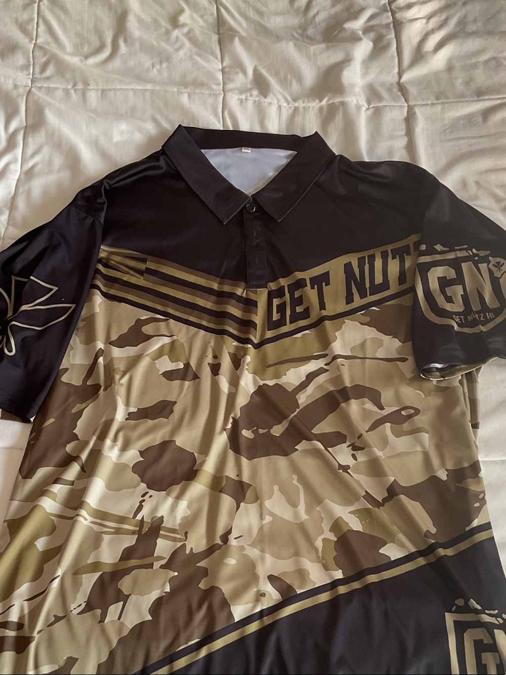 Men’s Short Sleeve Polo Shirt in Black and Tan Camo